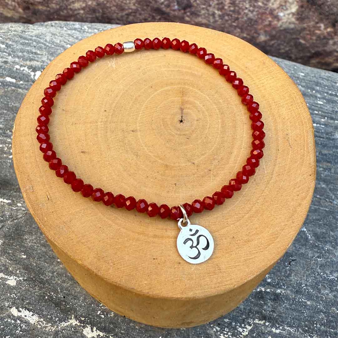 Pulsera Elástica Om Plata 950 y Mostacillas de Piedras 1