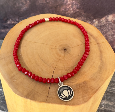 Pulsera elástica con Flor de Loto de plata 950 y mostacillas de Piedras 3