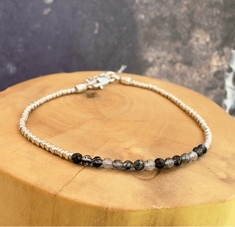 Pulsera con Broche Ajustable, Mostacillas de Plata 1000 y Piedras