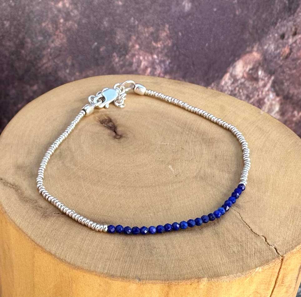 Pulsera con Broche Ajustable, Mostacillas de Plata 1000 y Piedras 4