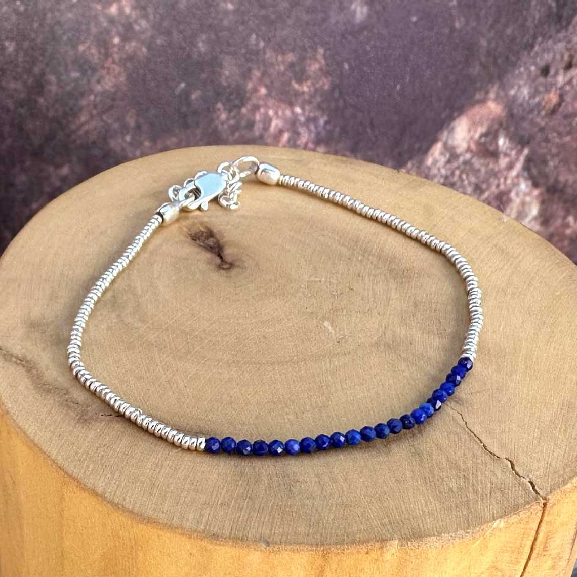 Pulsera con Broche Ajustable, Mostacillas de Plata 1000 y Piedras 4