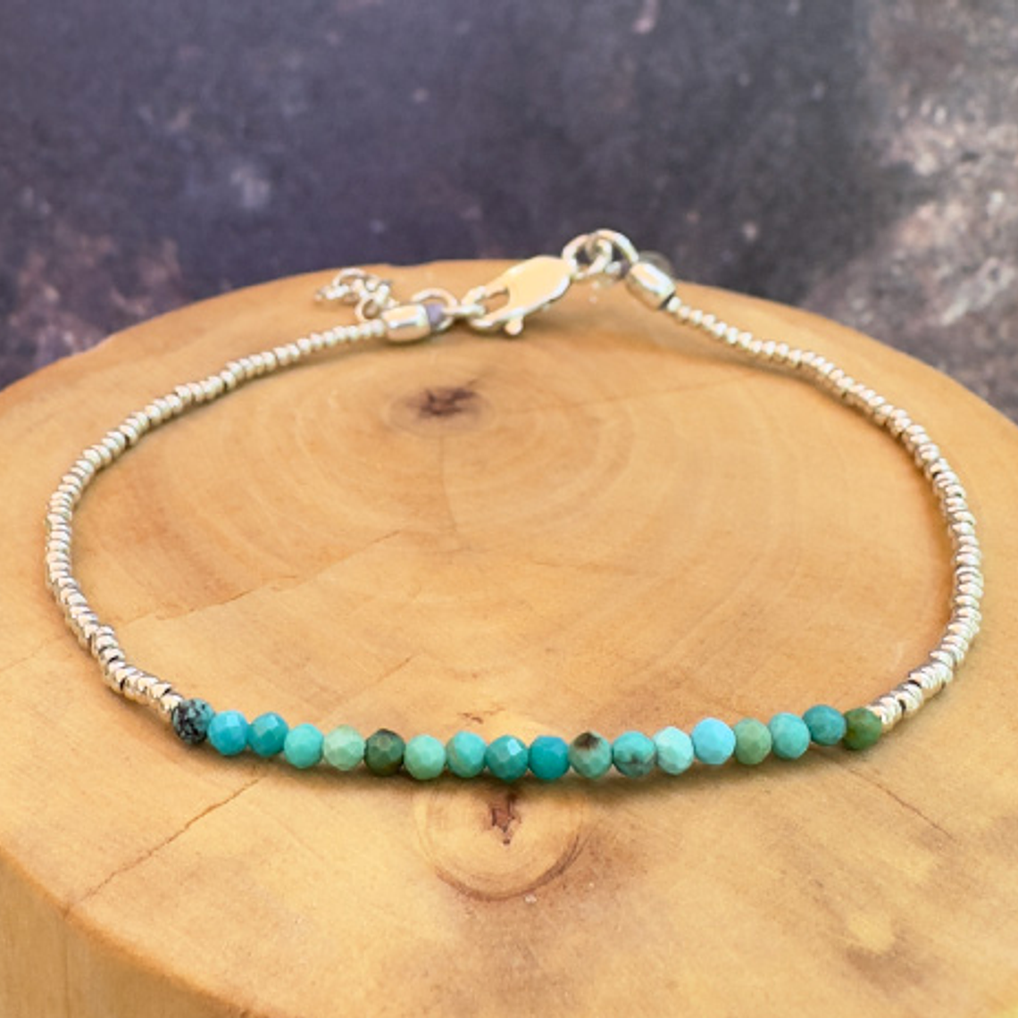 Pulsera con Broche Ajustable, Mostacillas de Plata 1000 y Piedras 6