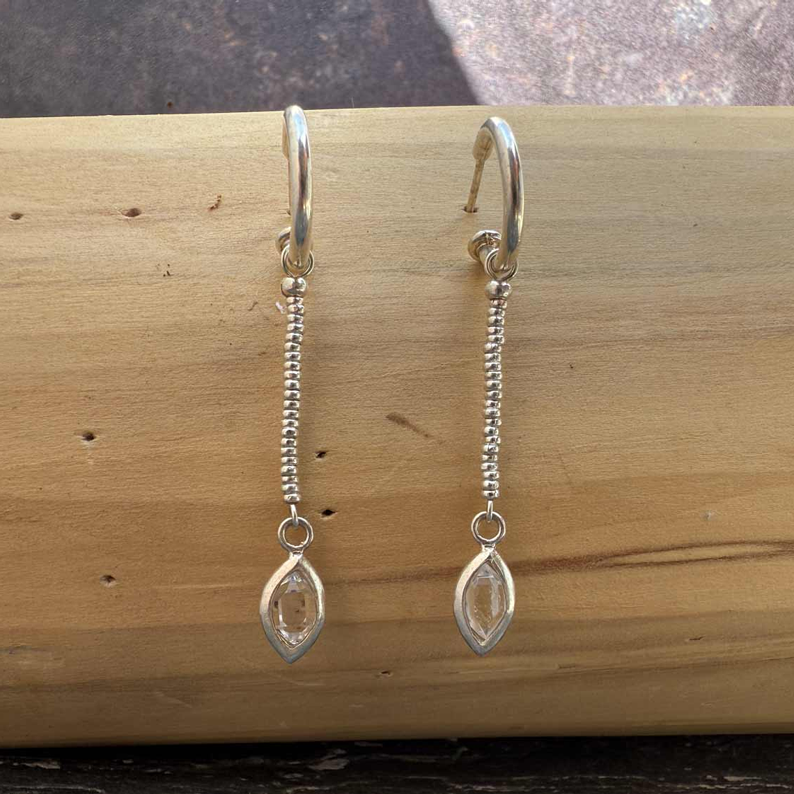 Aros Argolla y Ojiva de Plata 950 con Piedra Herkimer de 2 cms y Mostacillas de Plata 1000 1