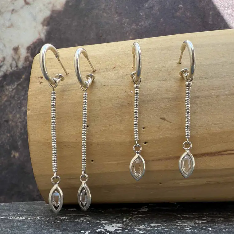 Aros con Cuarzo Diamante Herkimer de Plata 1000, Plata 950 y Cobre  5cms 3