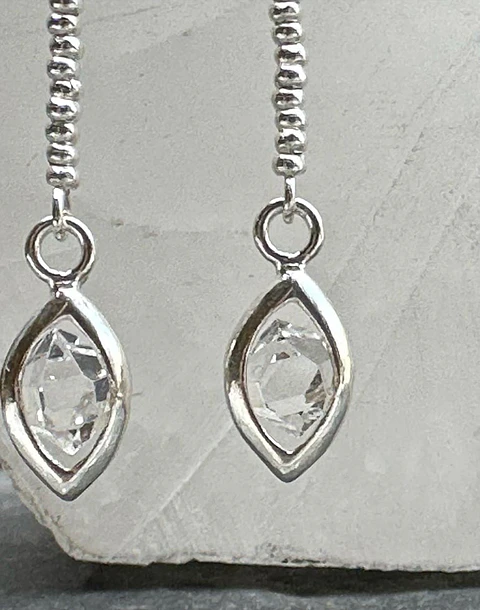 Aros Argolla y Ojiva de Plata 950 con Piedra Herkimer de 2 cms y Mostacillas de Plata 1000