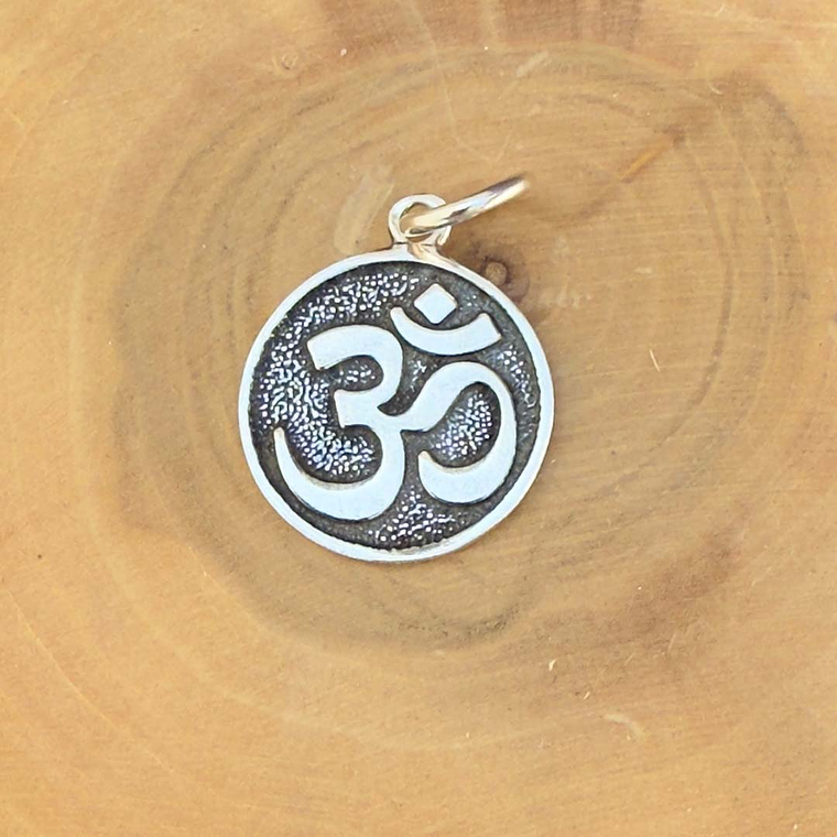 Medalla Om 1,5 cm de Plata 950 1