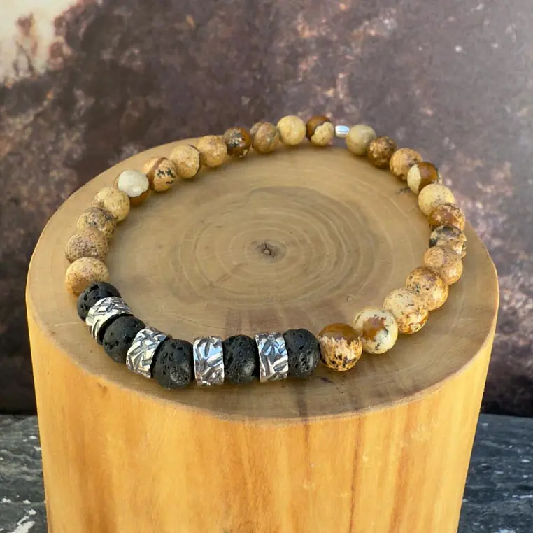 V Pulsera elástica con mostacillas de Plata 950 con lineas y  Piedra Volcánica y Jaspe Amarillo de 6mm 1