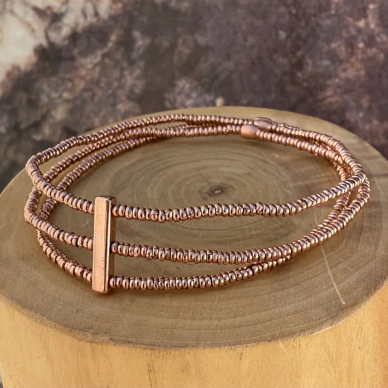 Pulsera elástica de 3 corridas de Mostacillas de Cobre 1