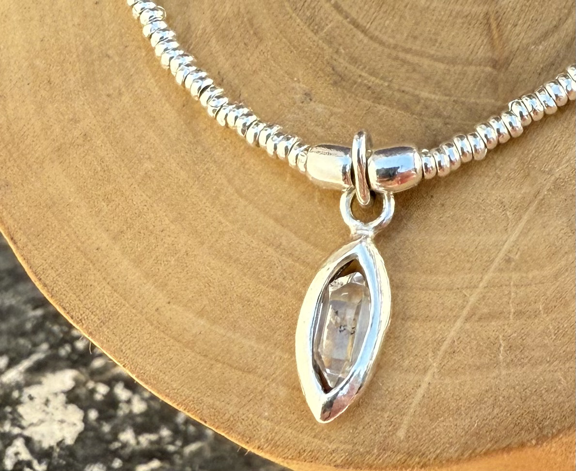 Pulsera elástica de mostacillas de Plata 1000 y Herkimer o cuarzo diamante 2