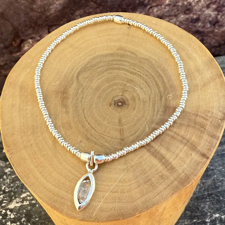 Pulsera elástica de mostacillas de Plata 1000 y  Cuarzo Diamante Herkimer 1