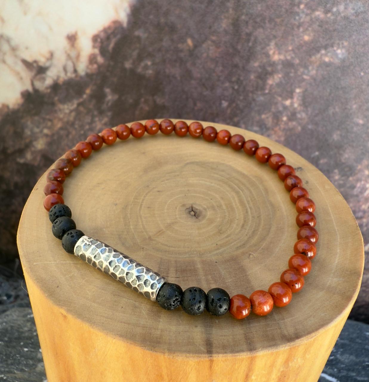 V Pulsera elástica Tubo Delgado de Plata 950 Martillado y  Piedra Volcánica y Jaspe Rojo de 4mm 1