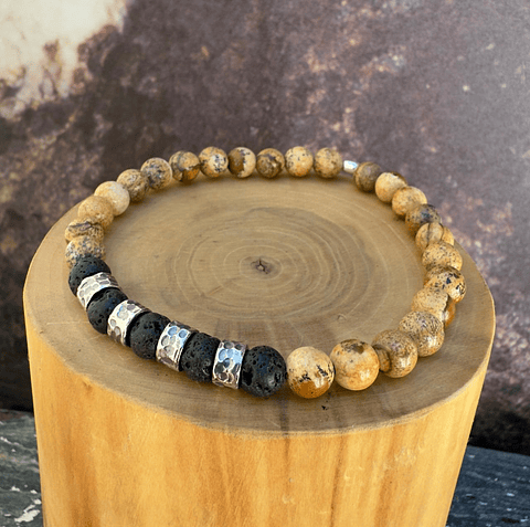 Pulsera Elástica con 4 Mostacillas de Plata 950 Martilladas y Mostacillas de 6mm de Piedra Volcánica y Jaspe Amarillo