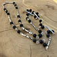 V Cadena Palitos de Plata 950 con Zurcos en Forma de Triangulos y Piedras Volcánicas Entorchadas en Alambre de Plata 950 - Miniatura 2