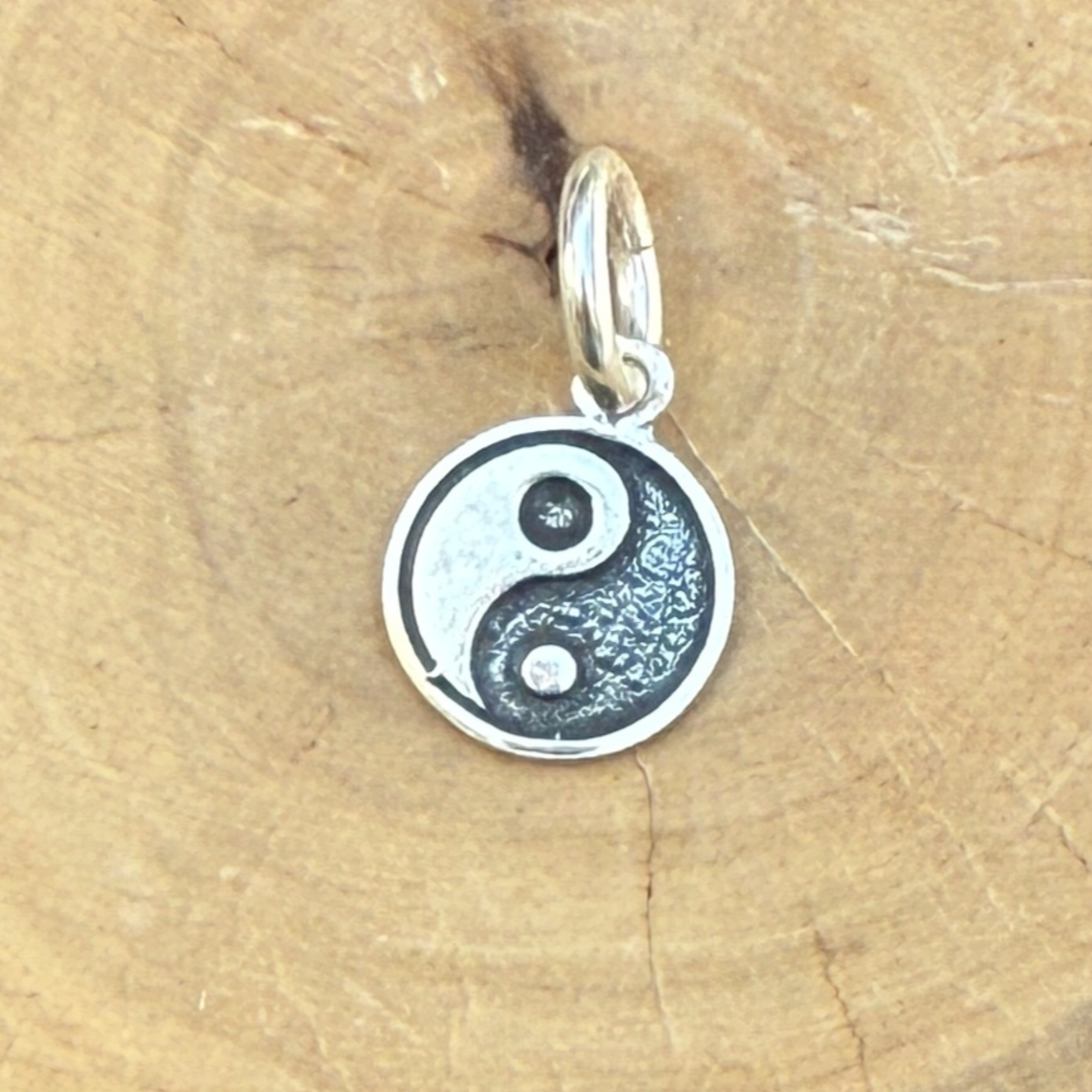 V Medalla Yin Yang Pequeña de plata 950 1