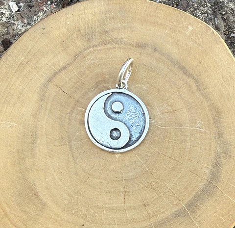 V Medalla Yin Yang Grande de plata 950