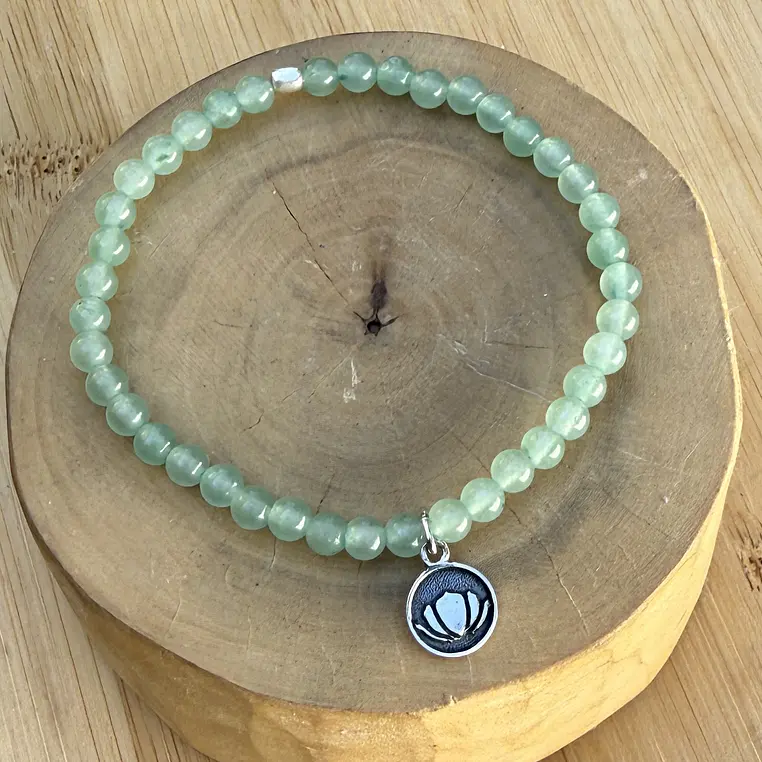 Pulsera elástica con Flor de Loto de plata 950 y mostacillas de Piedras 6