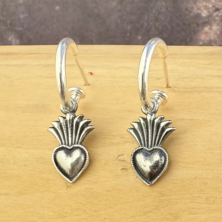 Aros con Corazón Plantita Plata 950 1