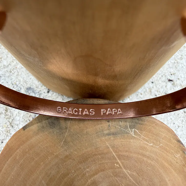 V Esclava de Cobre 