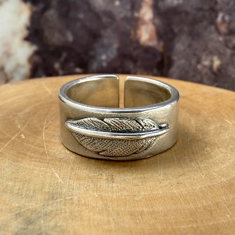U Anillo Ajustable Lámina con Pluma Plata 950 1