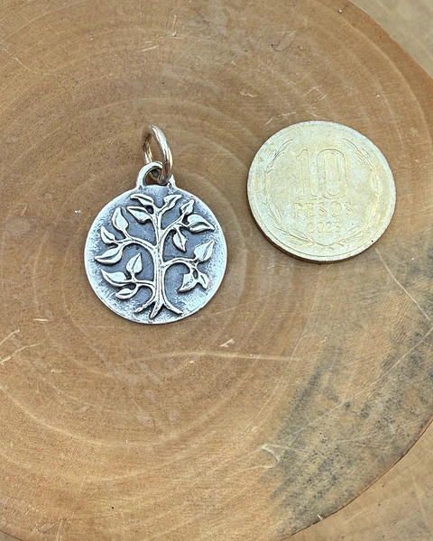 Medalla Árbol Hojas de Plata 950