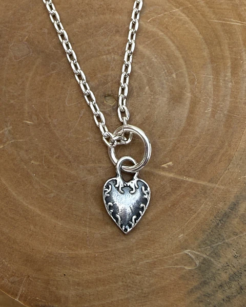 Medalla Corazón Raíz de Plata 950