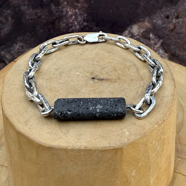 V Pulsera cadena eslabón grueso de plata 950 con piedra volcánica   1