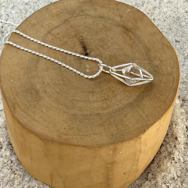Colgante Jaulita octoedro de  plata 950 con Cuarzo Diamante Herkimer  1