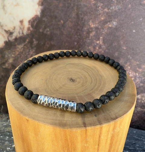 V Pulsera elástica Tubo Delgado de Plata 950 Martillado y Piedras de 4mm