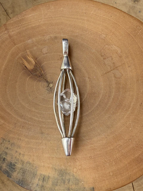 Colgante Jaulita de plata 950 y Cuarzo Diamante Herkimer