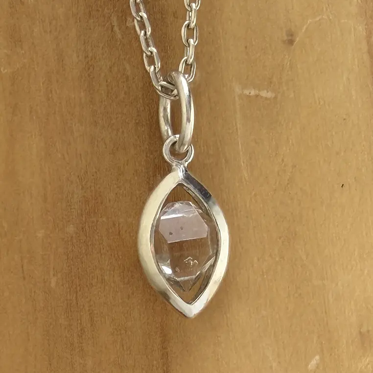  Colgante Ojiva de 2cm de plata 950  con Cuarzo Diamante Herkimer  2