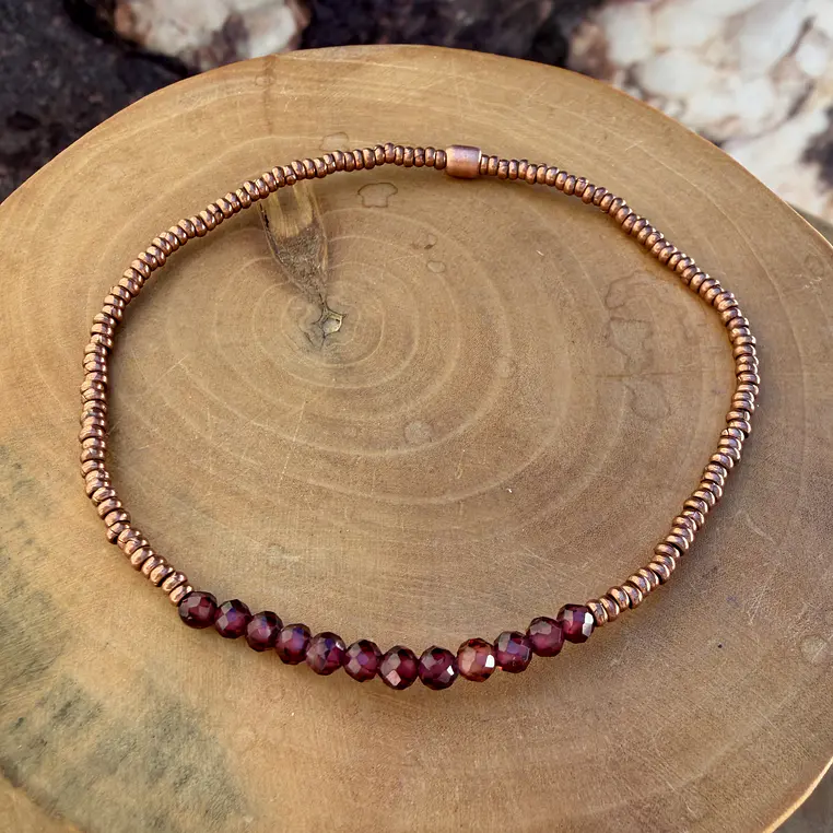 Pulsera elástica de mostacillas de Cobre y Piedras 4