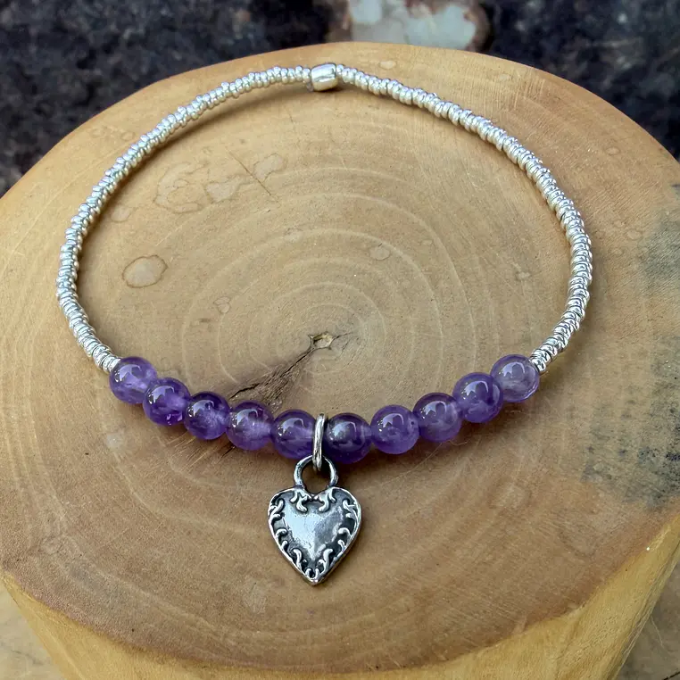 Pulsera Elástica Medalla Corazón Raíz Plata 950, Mostacillas de Plata 1000 y piedras 2