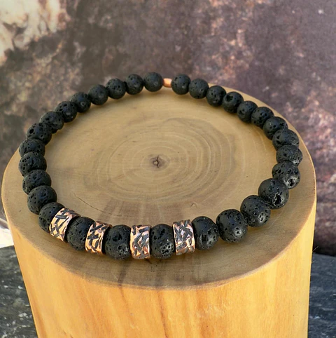 V Pulsera elástica con mostacillas de Cobre Martilladas y piedras de 6 mm- COPIA