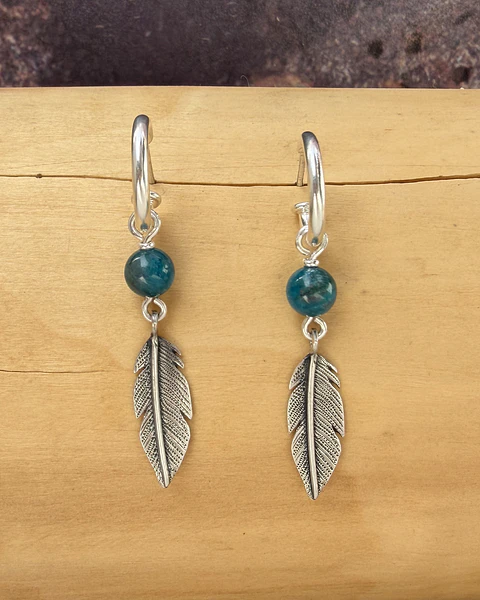 Aros con  Plumas chicas de Plata 950 y Piedras