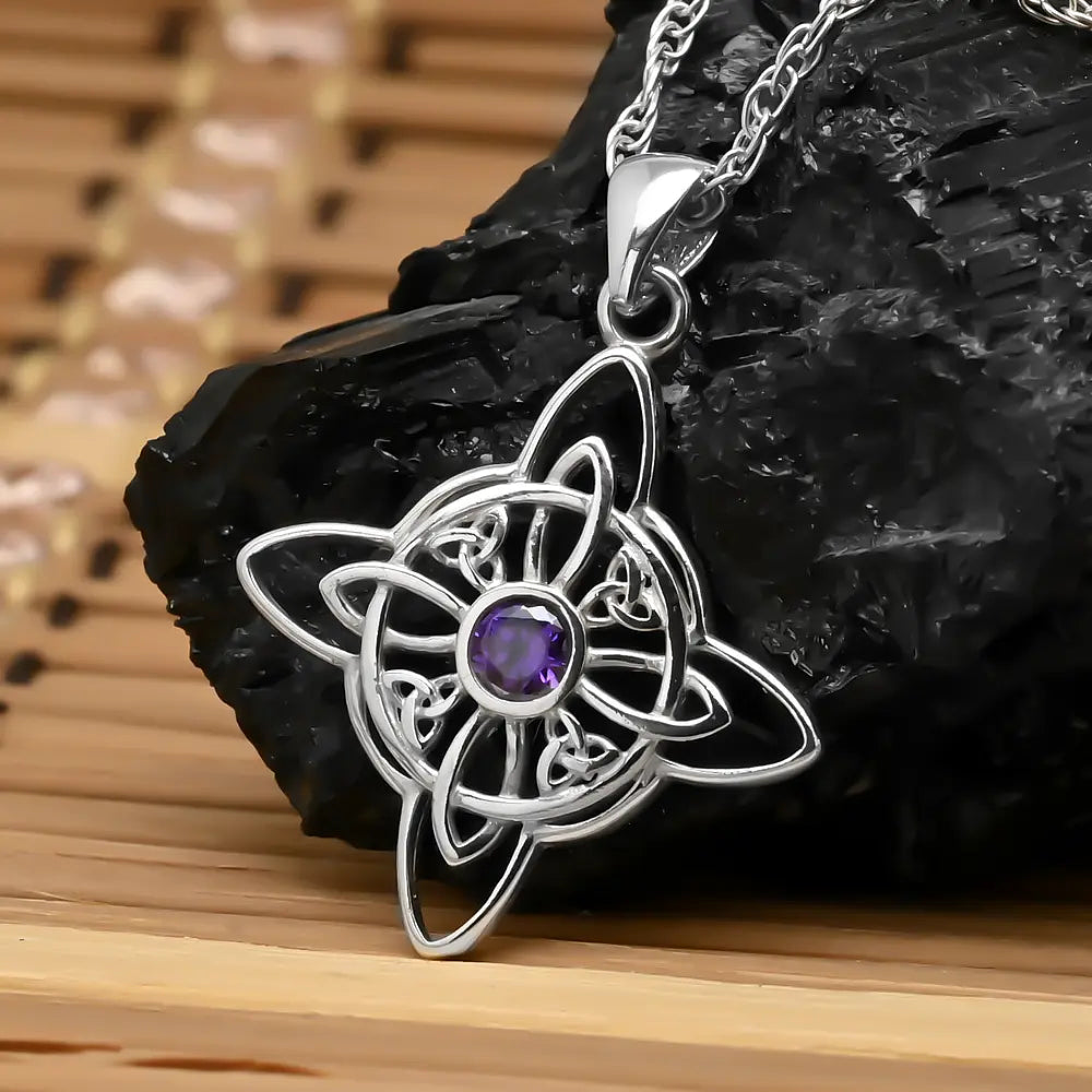 Colgante nudo de bruja con piedra amatista en plata fina 925 2