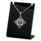 Colgante nudo de bruja con piedra granate en plata fina 1