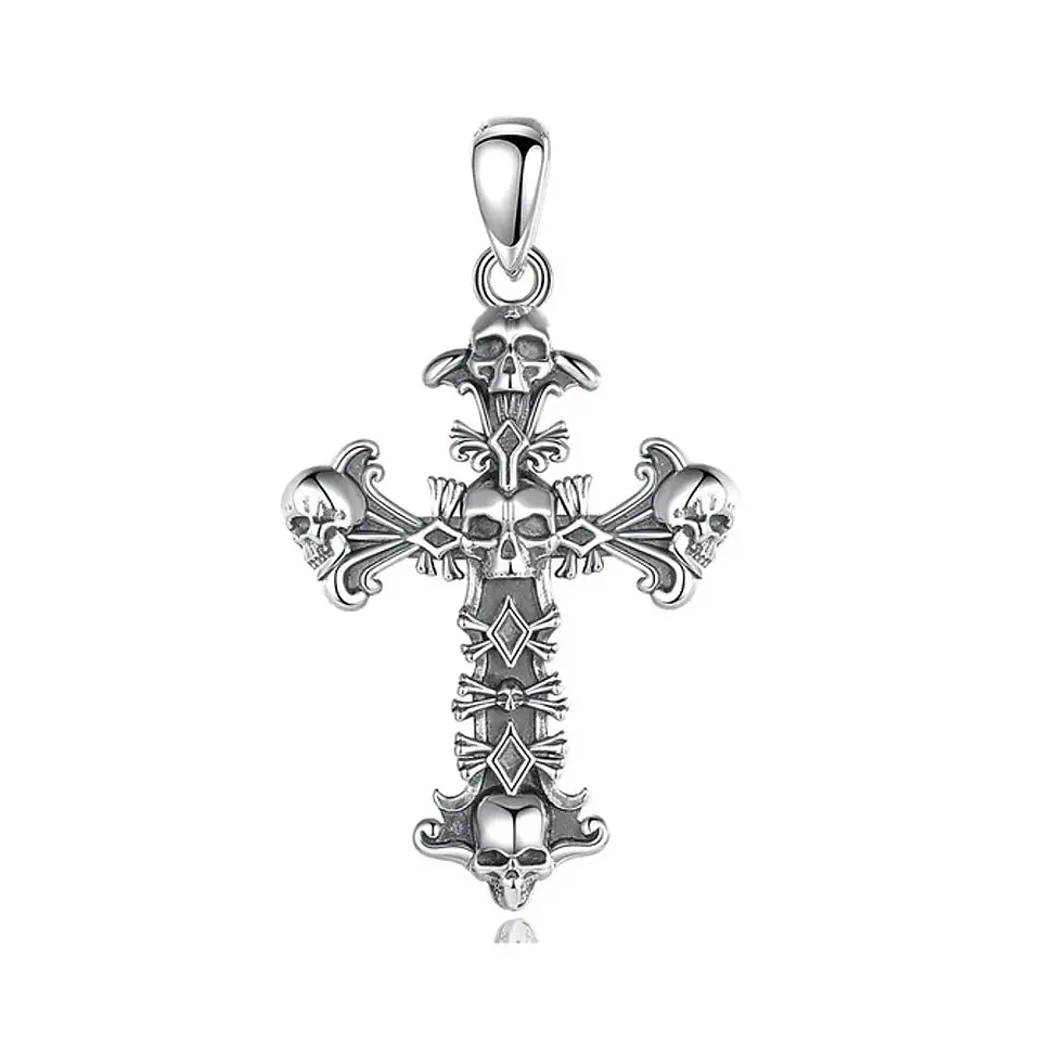 Colgante cruz de calavera en plata 925 1