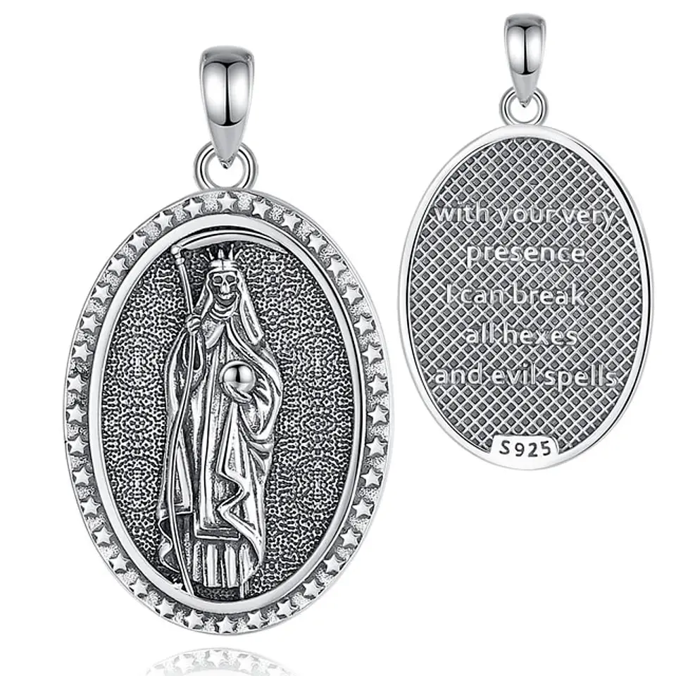 Colgante Santa muerte ovalada en plata 925 1