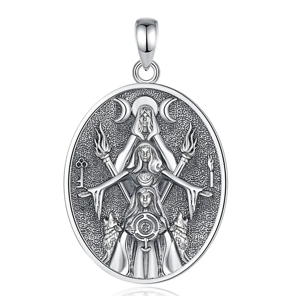 Colgante diosa hecate en plata fina 925 1