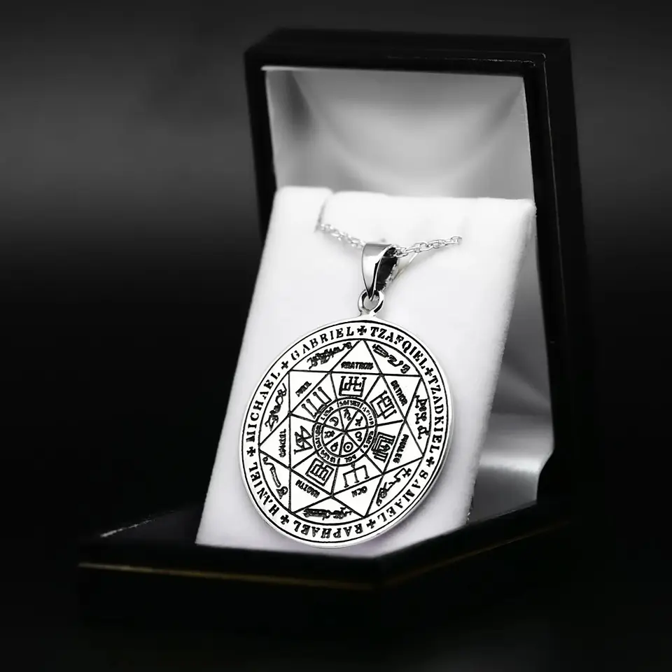 Colgante 7 arcangeles en plata 950 1