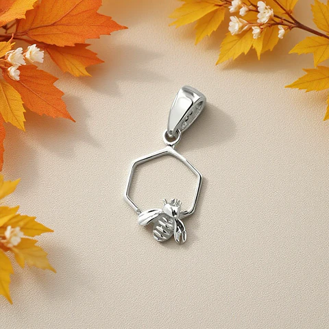Colgante abeja en panal en plata 925