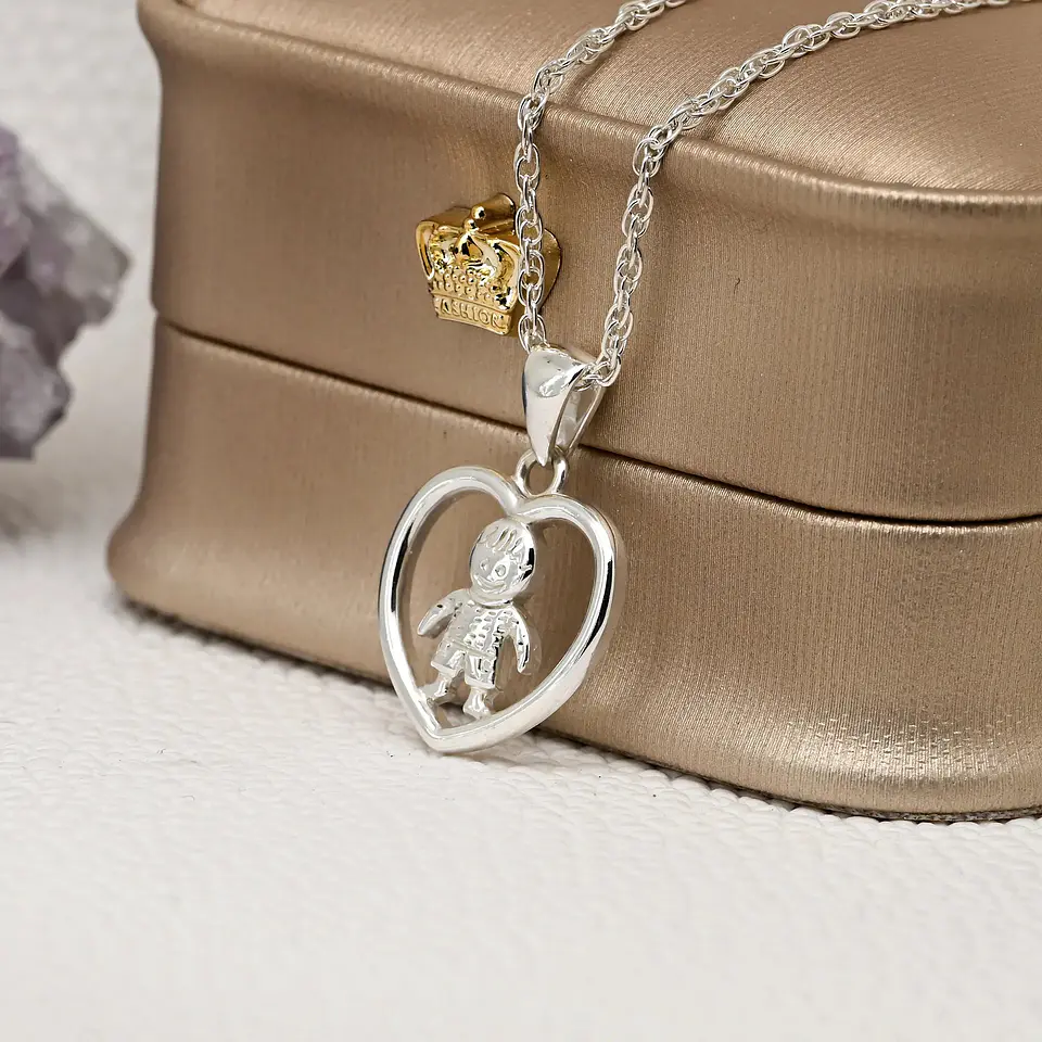 Colgante niño corazon en plata 950 1