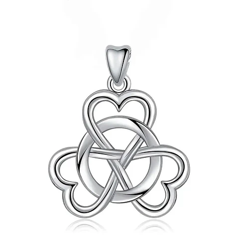 Colgante trébol de tres hojas en plata 925