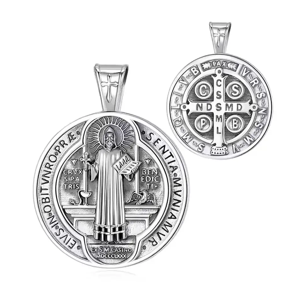 Colgante medalla de San Benito en plata 925 1