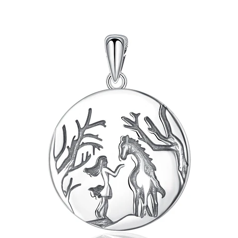 Colgante medalla de amor caballo y mujer en plata 925