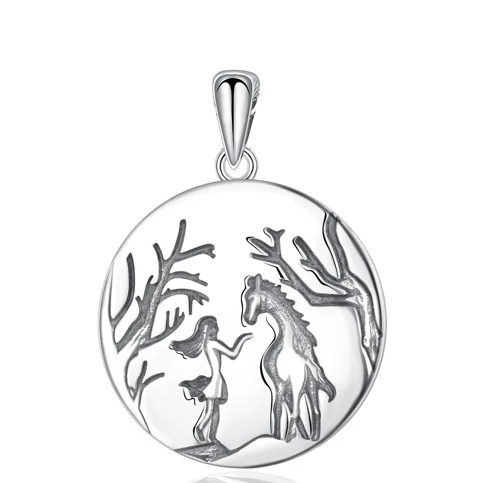 Colgante medalla de amor caballo y mujer en plata 925 1