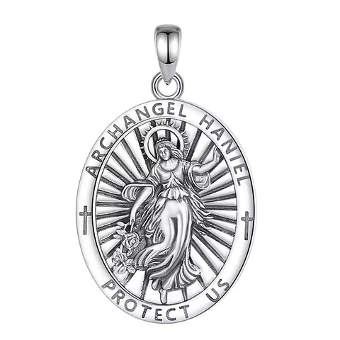 Colgante arcangel daniel en plata 925