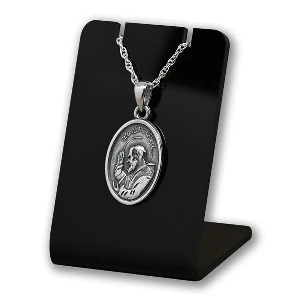 Colgante medalla san padre pio en plata 925 1