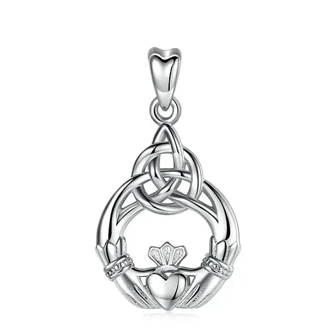 Colgante claddagh en plata 925