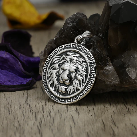 León Versace 19 mm